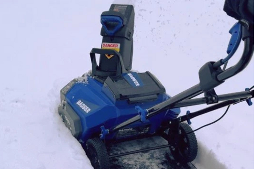 Snow Blower Maintenance Tips for a Smooth Winter Season - WILD BADGER POWER