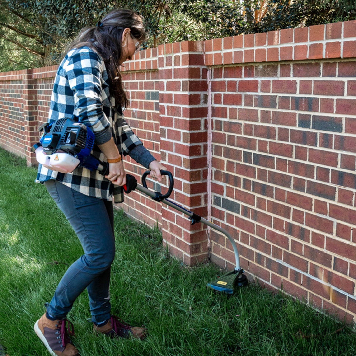 WILD BADGER POWER Curved 26cc Weed Wacker Gas Powered, 2 in 1